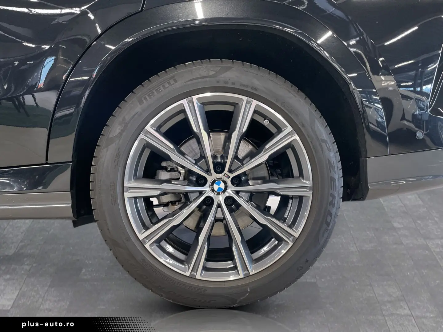 BMW X6 xDr30d MSpo VentilS Massage SoftClo DAPRof IcGlow 360