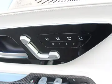 Mercedes-Benz SL 55 AMG 4Matic