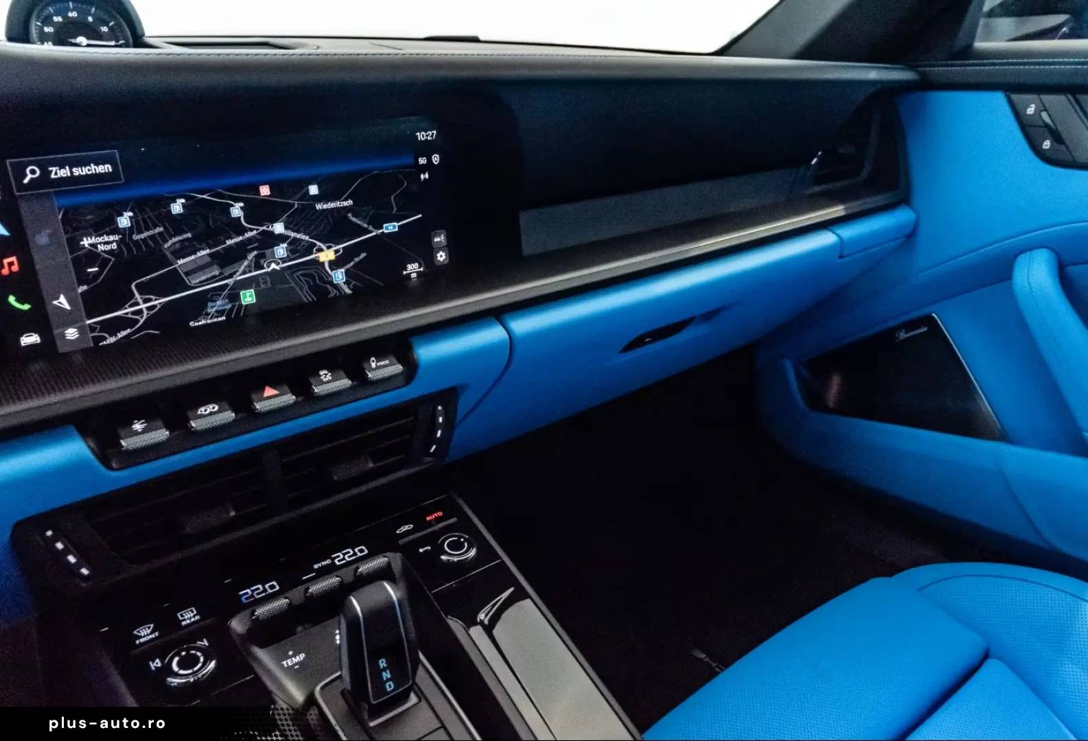 Porsche 992 911 Carrera 4 GTS Cabrio Burmester Rivierabl