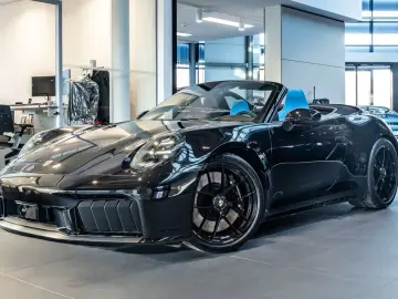 Porsche 992 911 Carrera 4 GTS Cabrio Burmester Rivierabl