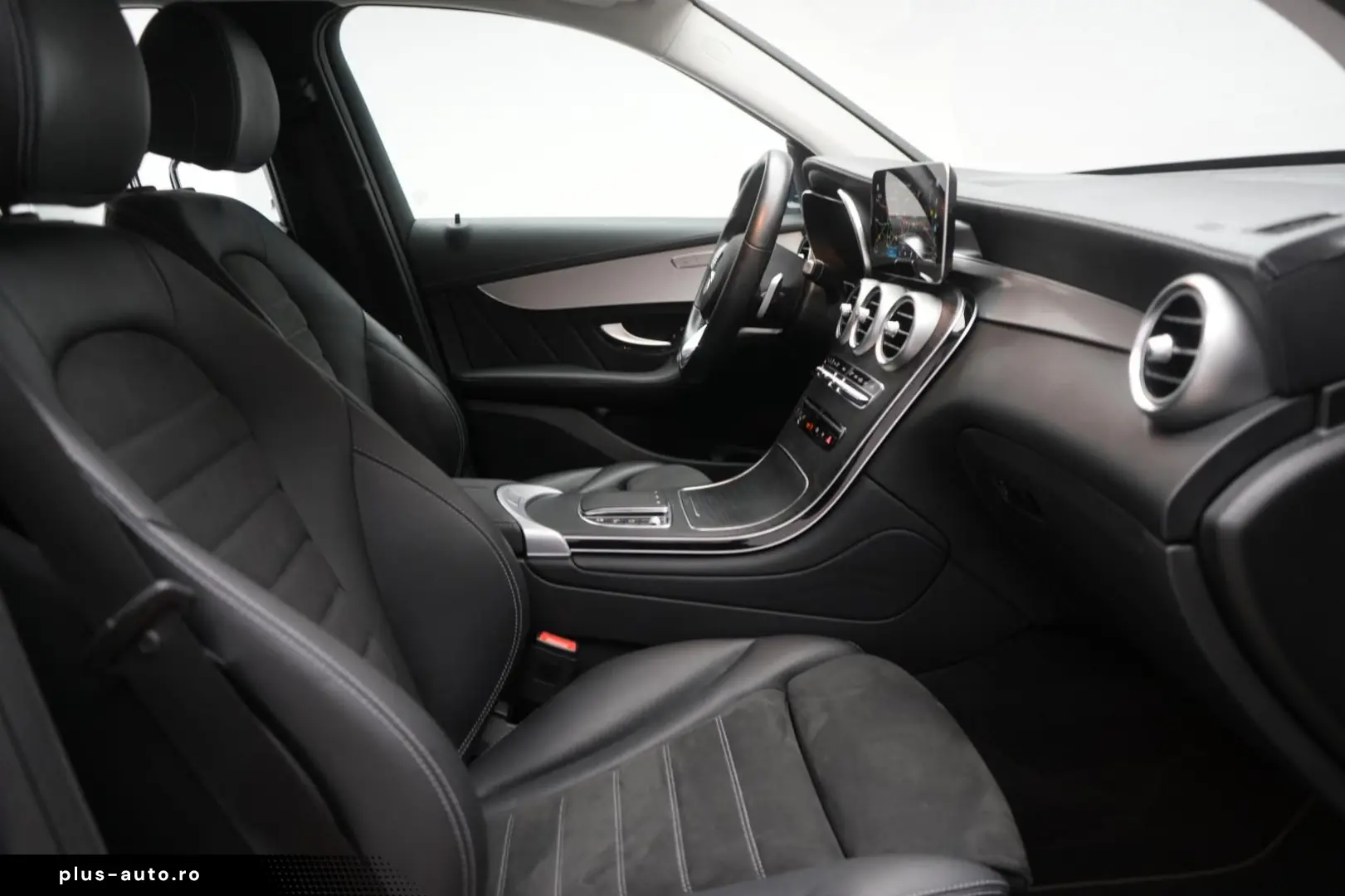 MERCEDES-BENZ GLC 300 d 4Matic