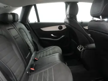 MERCEDES-BENZ GLC 300 d 4Matic