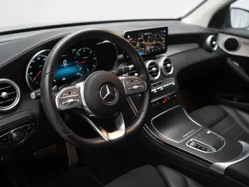 MERCEDES-BENZ GLC 300 d 4Matic