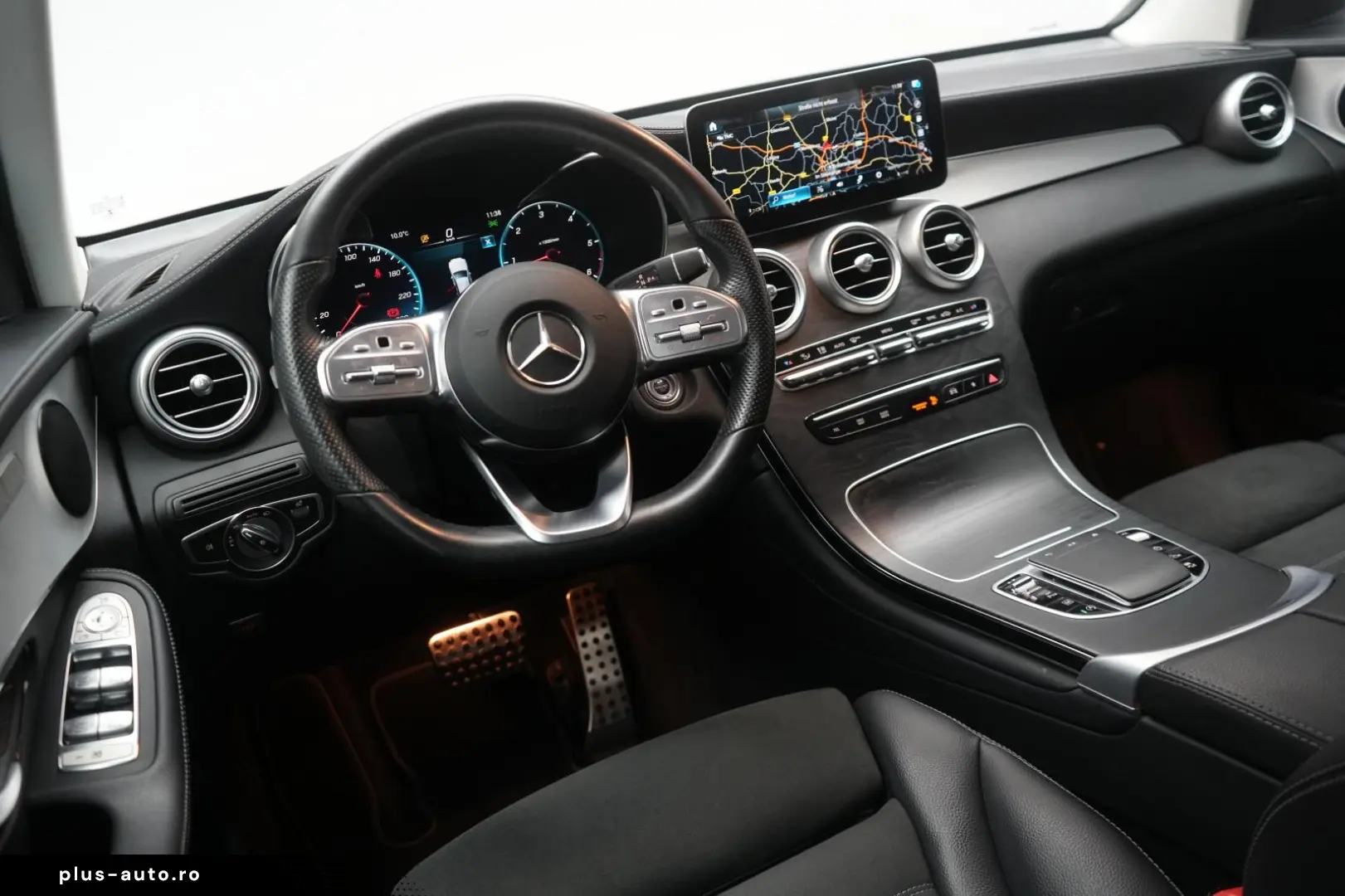 MERCEDES-BENZ GLC 300 d 4Matic
