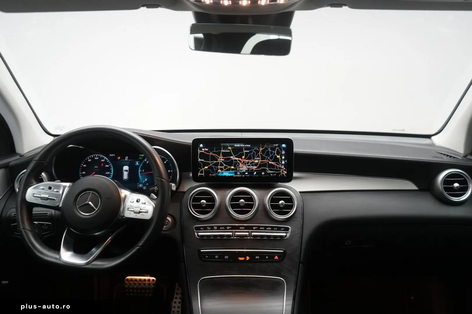 MERCEDES-BENZ GLC 300 d 4Matic