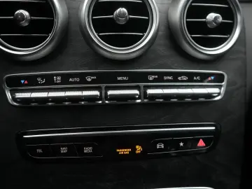 MERCEDES-BENZ GLC 300 d 4Matic