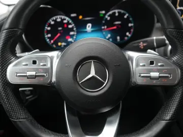 MERCEDES-BENZ GLC 300 d 4Matic