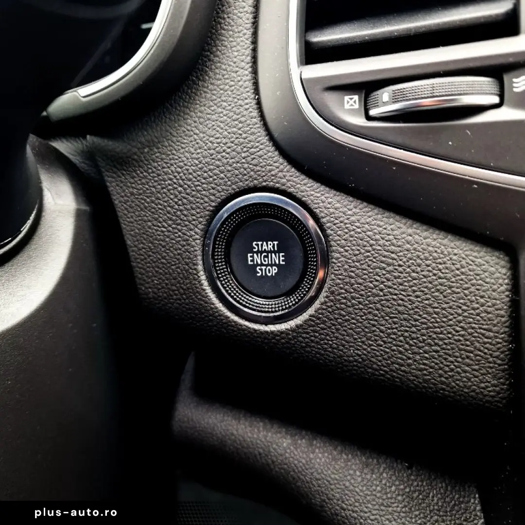 RENAULT MEGANE 1.3 TCe 140 GPF techno