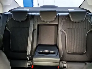 RENAULT MEGANE 1.3 TCe 140 GPF techno