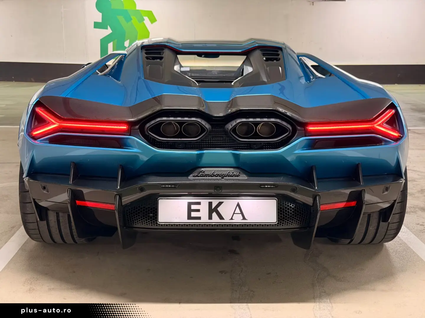 Lamborghini Revuelto