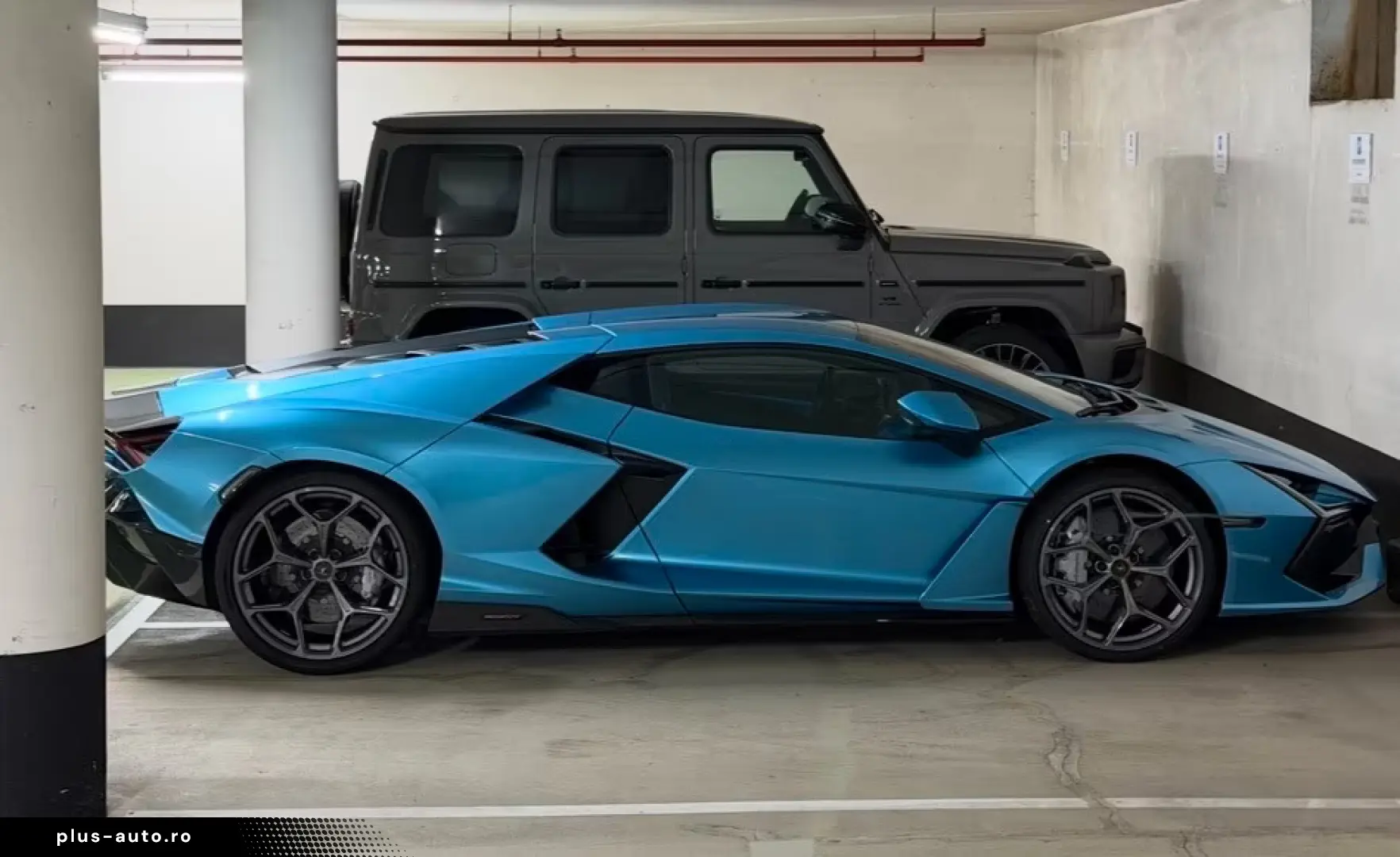 Lamborghini Revuelto