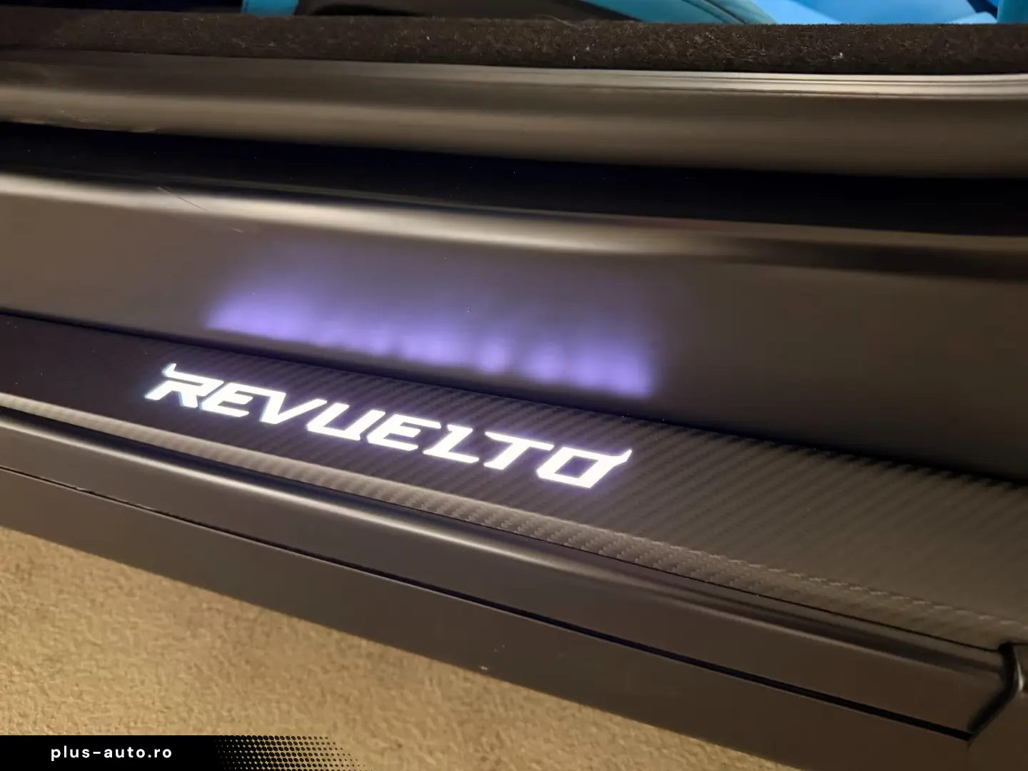 Lamborghini Revuelto