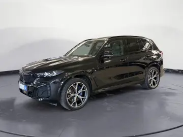 BMW X5 xDr40d MSport Panoramic VentilatedS IcGlow DAProf H&K