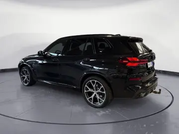 BMW X5 xDr40d MSport Panoramic VentilatedS IcGlow DAProf H&K