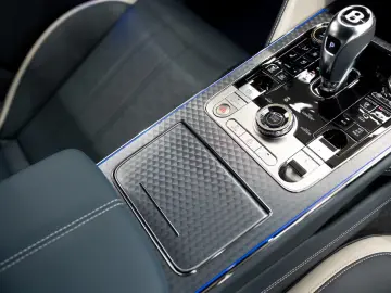 Bentley Flying Spur Speed - B&O  Flying B Mascot