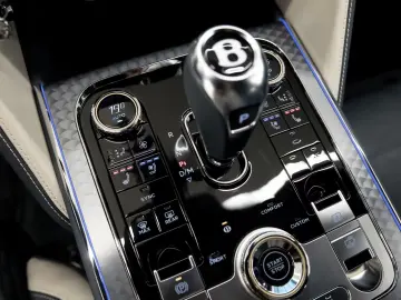 Bentley Flying Spur Speed - B&O  Flying B Mascot