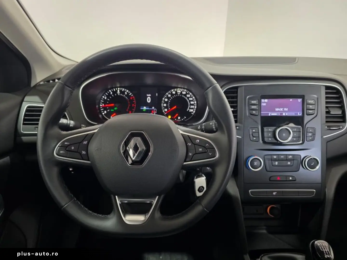 RENAULT MEGANE 1.3 TCe 140CP Life