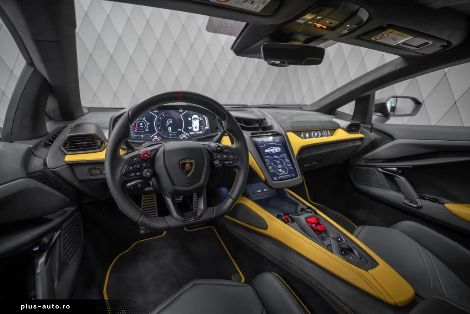 Lamborghini Revuelto
