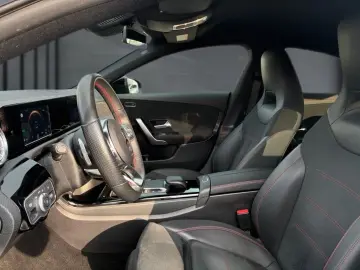 MERCEDES-BENZ CLA 250 e AMG Night Kamera LED Sitzh. AppleCP