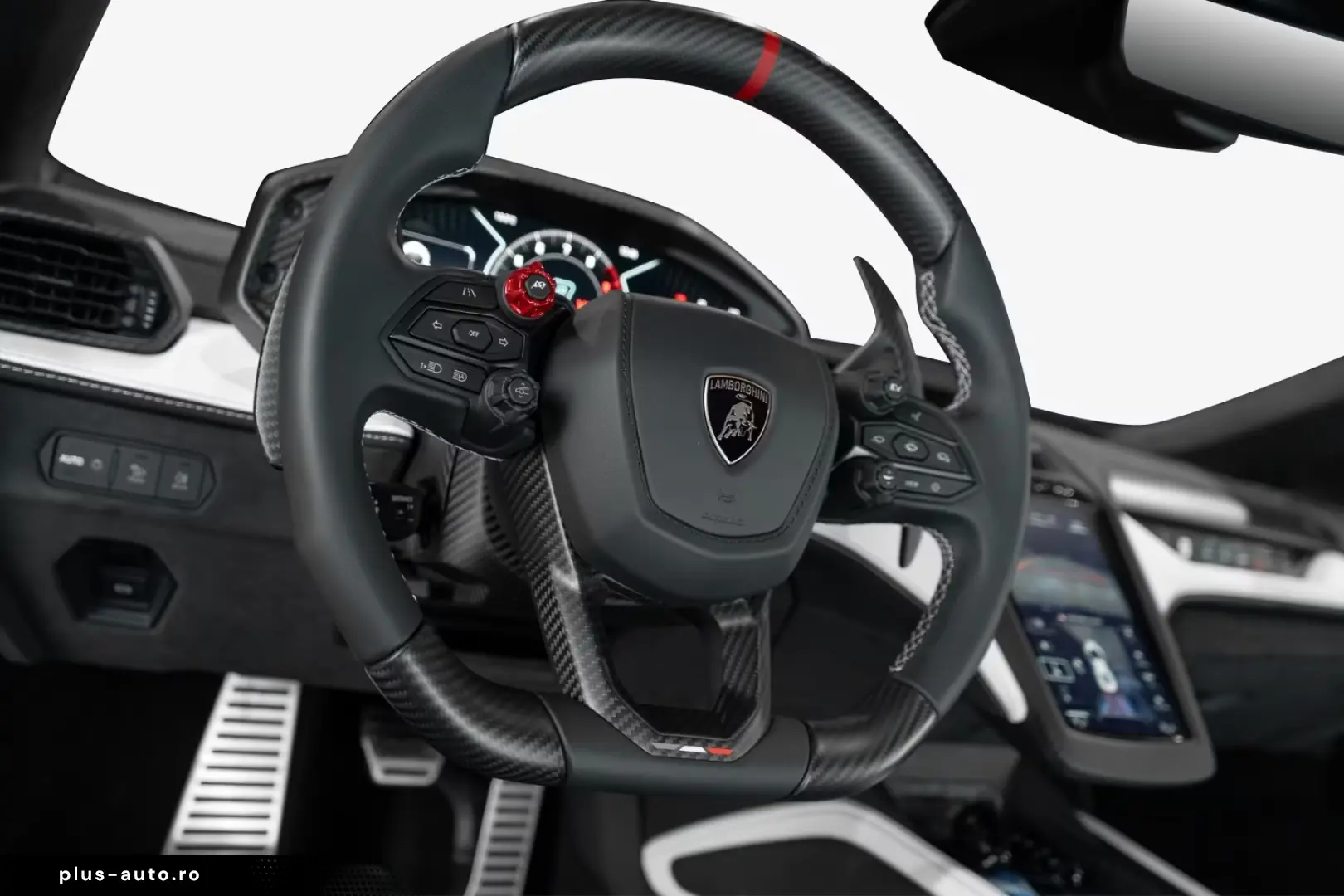 Lamborghini Revuelto