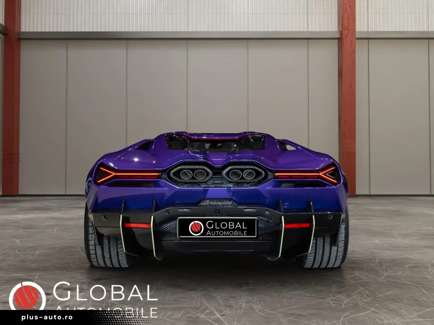 Lamborghini Revuelto