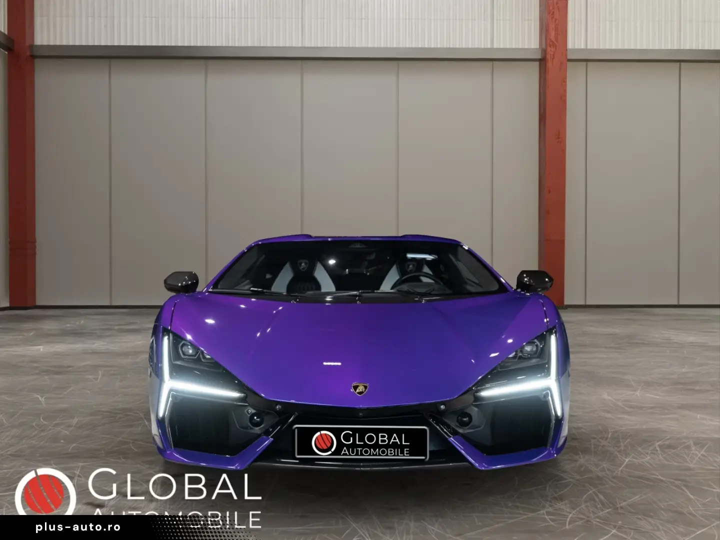 Lamborghini Revuelto