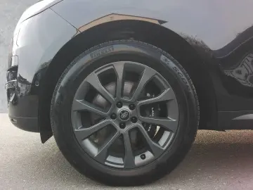 LAND ROVER Range Rover Sport D250 SE