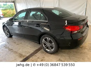 MERCEDES-BENZ A 250 e Kam Stufenheck Limousine Teill&hellip;