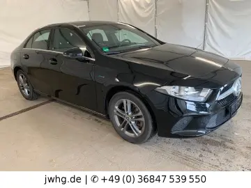 MERCEDES-BENZ A 250 e Kam Stufenheck Limousine Teill&hellip;