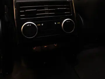 LAND ROVER Range Rover Sport P460e Hybrid Dynamic SE AHK Pa