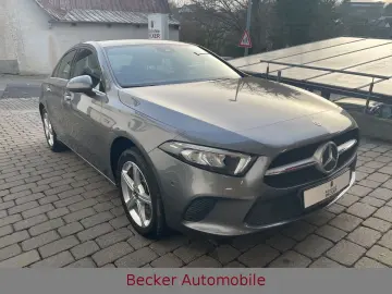 MERCEDES-BENZ A 250 e Lim. SITZHEIZUNG NAVI KLIMA LE&hellip;