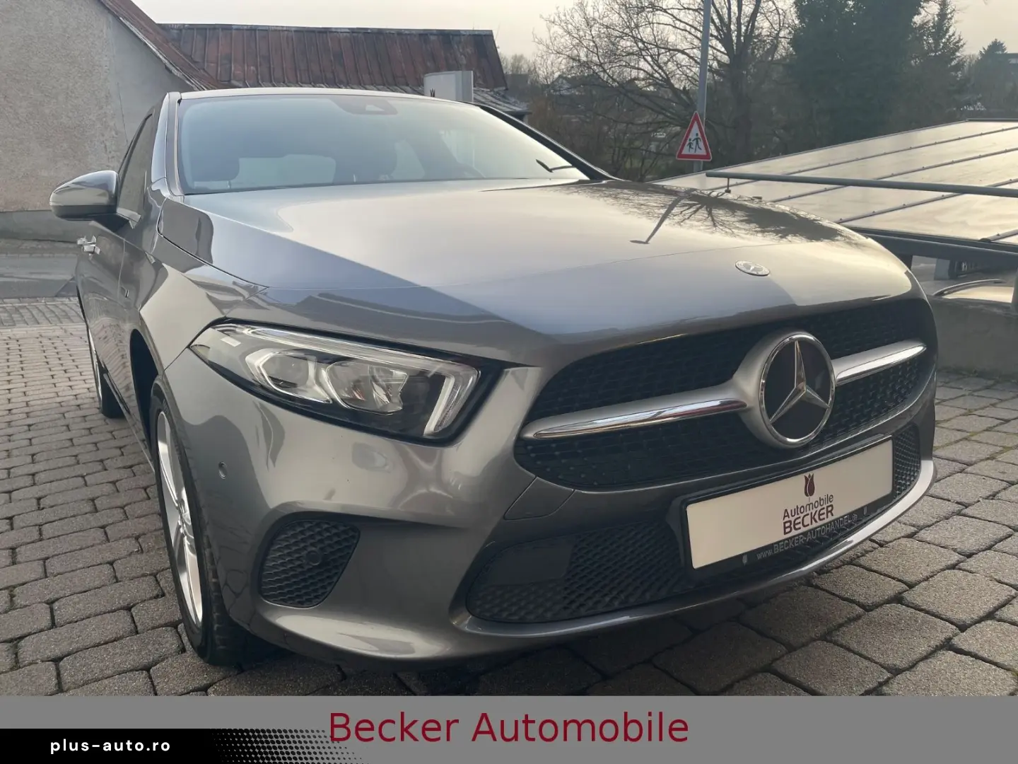 MERCEDES-BENZ A 250 e Lim. SITZHEIZUNG NAVI KLIMA LE&hellip;