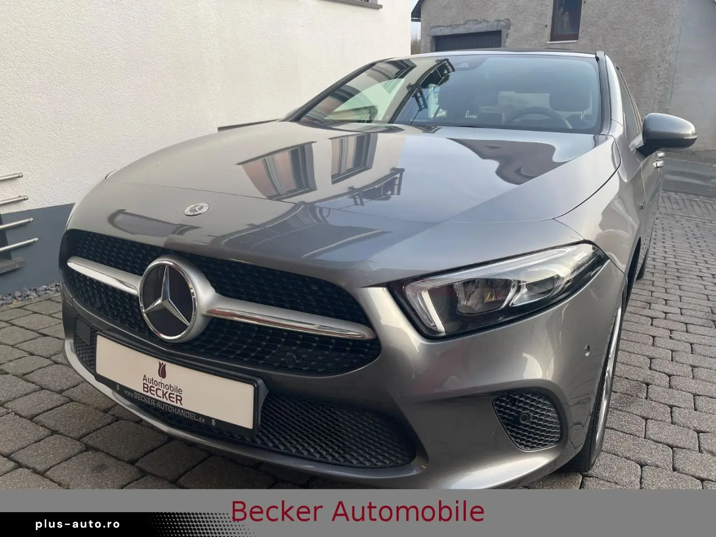 MERCEDES-BENZ A 250 e Lim. SITZHEIZUNG NAVI KLIMA LE&hellip;