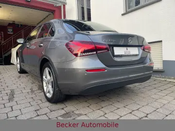 MERCEDES-BENZ A 250 e Lim. SITZHEIZUNG NAVI KLIMA LE&hellip;