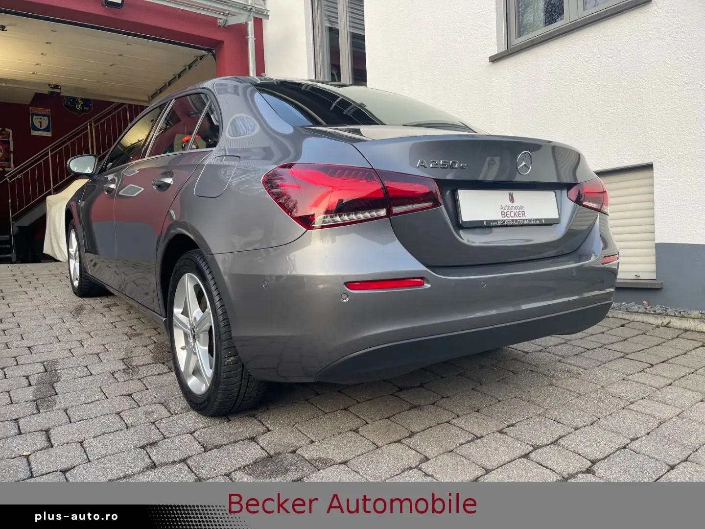 MERCEDES-BENZ A 250 e Lim. SITZHEIZUNG NAVI KLIMA LE&hellip;