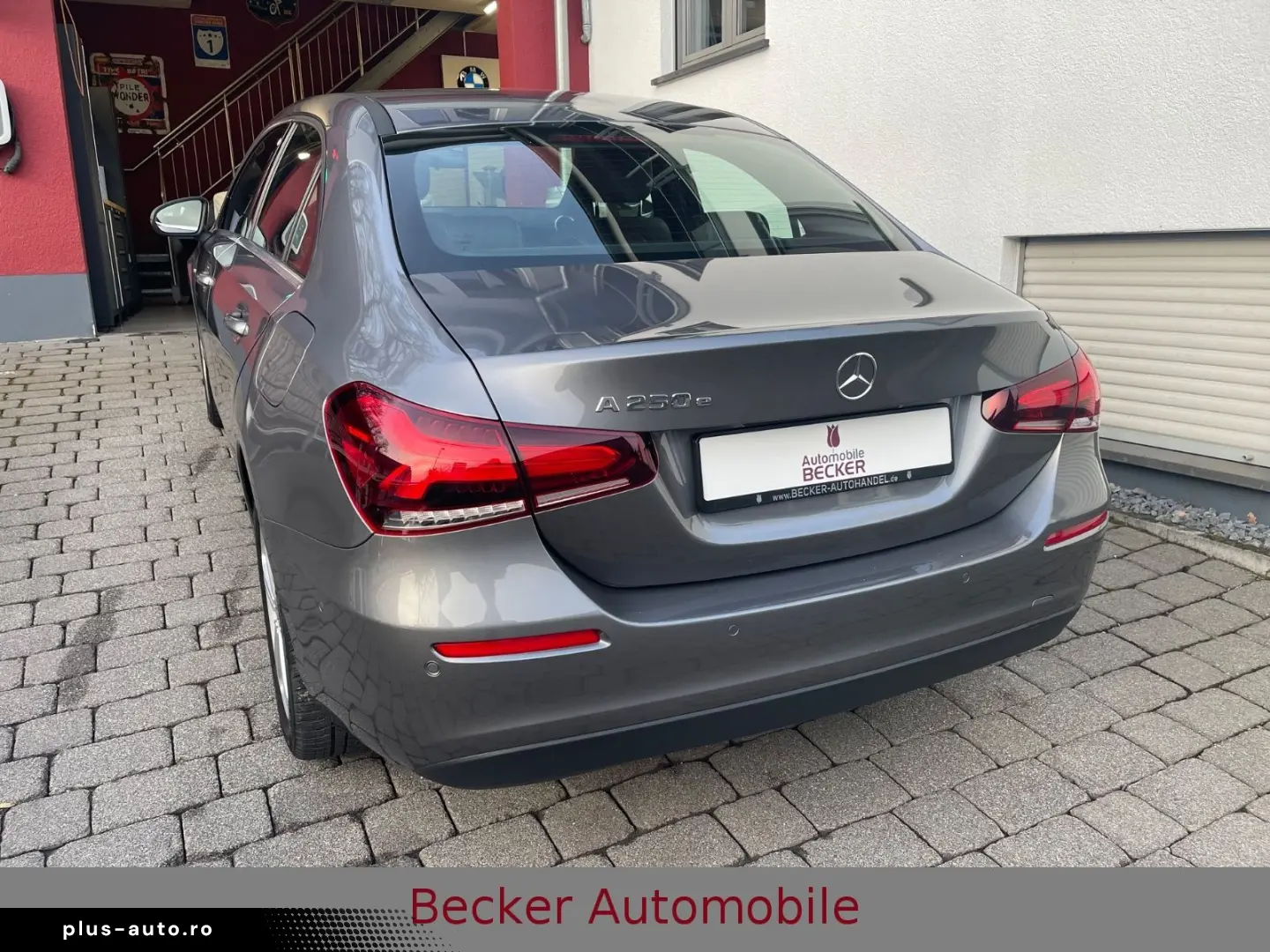 MERCEDES-BENZ A 250 e Lim. SITZHEIZUNG NAVI KLIMA LE&hellip;