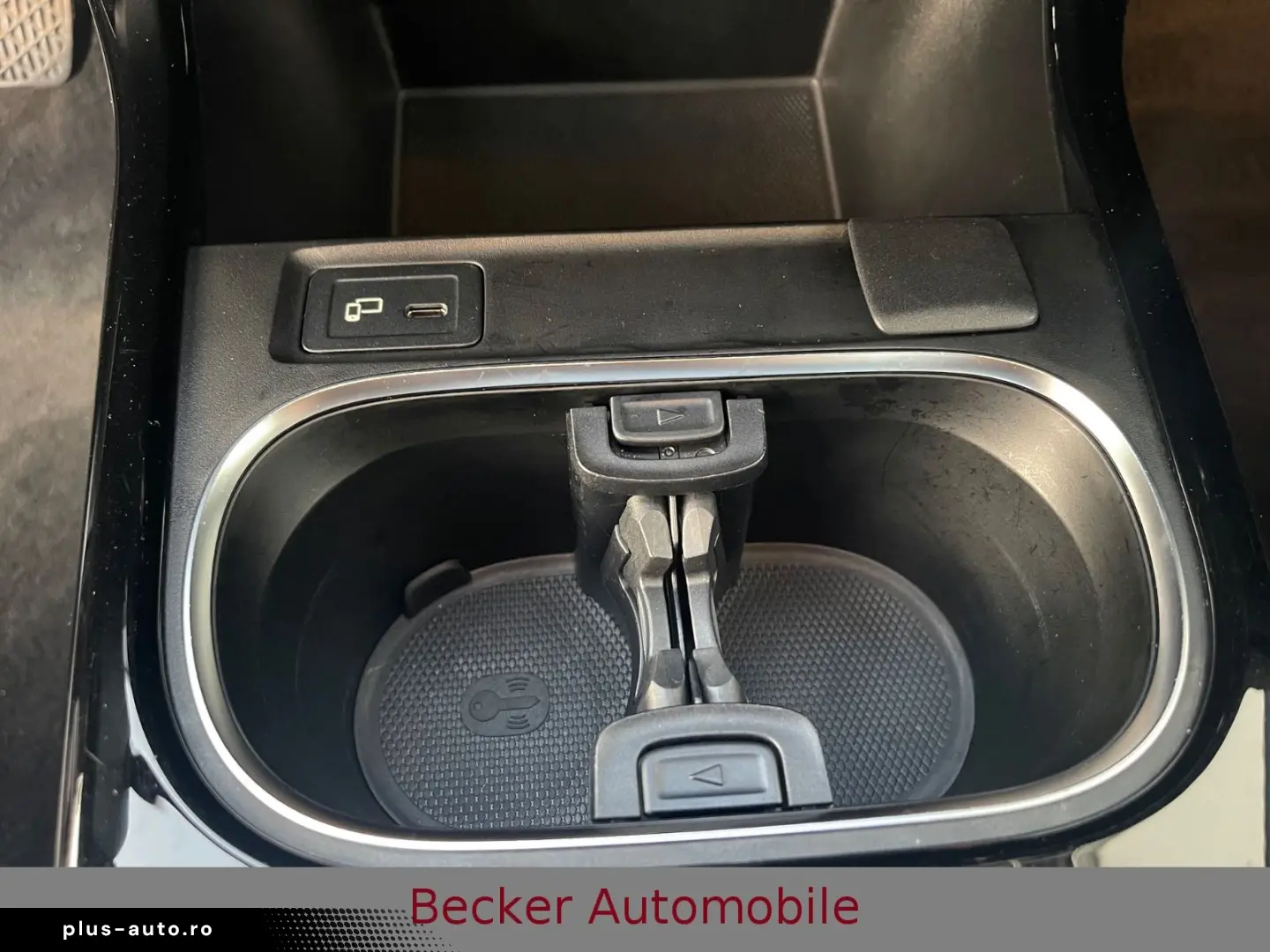 MERCEDES-BENZ A 250 e Lim. SITZHEIZUNG NAVI KLIMA LE&hellip;