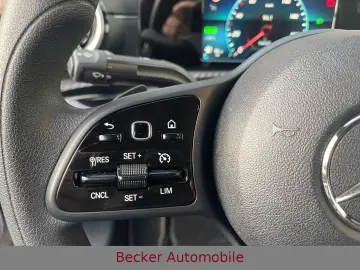 MERCEDES-BENZ A 250 e Lim. SITZHEIZUNG NAVI KLIMA LE&hellip;