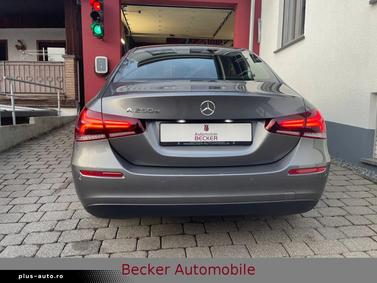 MERCEDES-BENZ A 250 e Lim. SITZHEIZUNG NAVI KLIMA LE&hellip;