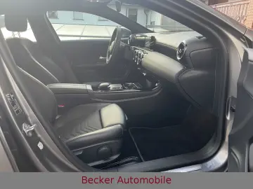 MERCEDES-BENZ A 250 e Lim. SITZHEIZUNG NAVI KLIMA LE&hellip;