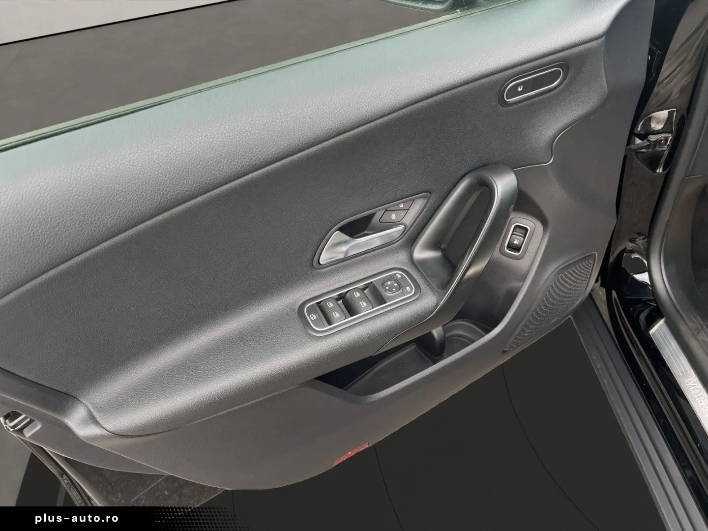 MERCEDES-BENZ A 250 e 8G-DCT BUSINESS-PAKET NAVI KLIMA