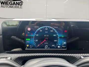 MERCEDES-BENZ A 250 e 8G-DCT BUSINESS-PAKET NAVI KLIMA