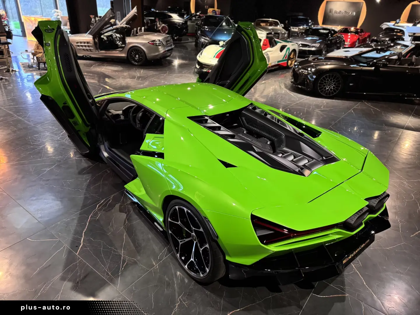 Lamborghini Revuelto