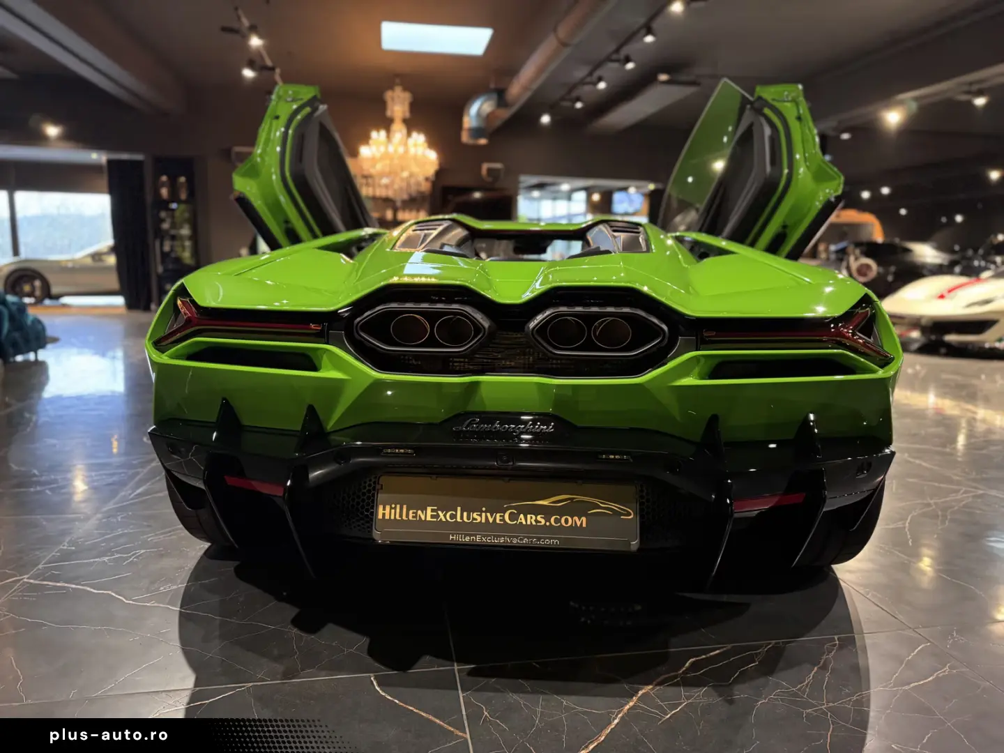 Lamborghini Revuelto