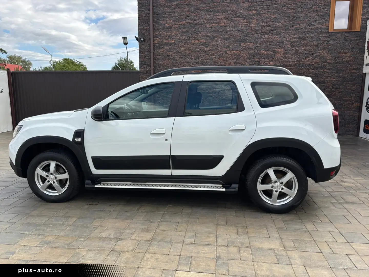 Dacia Duster 2018 12