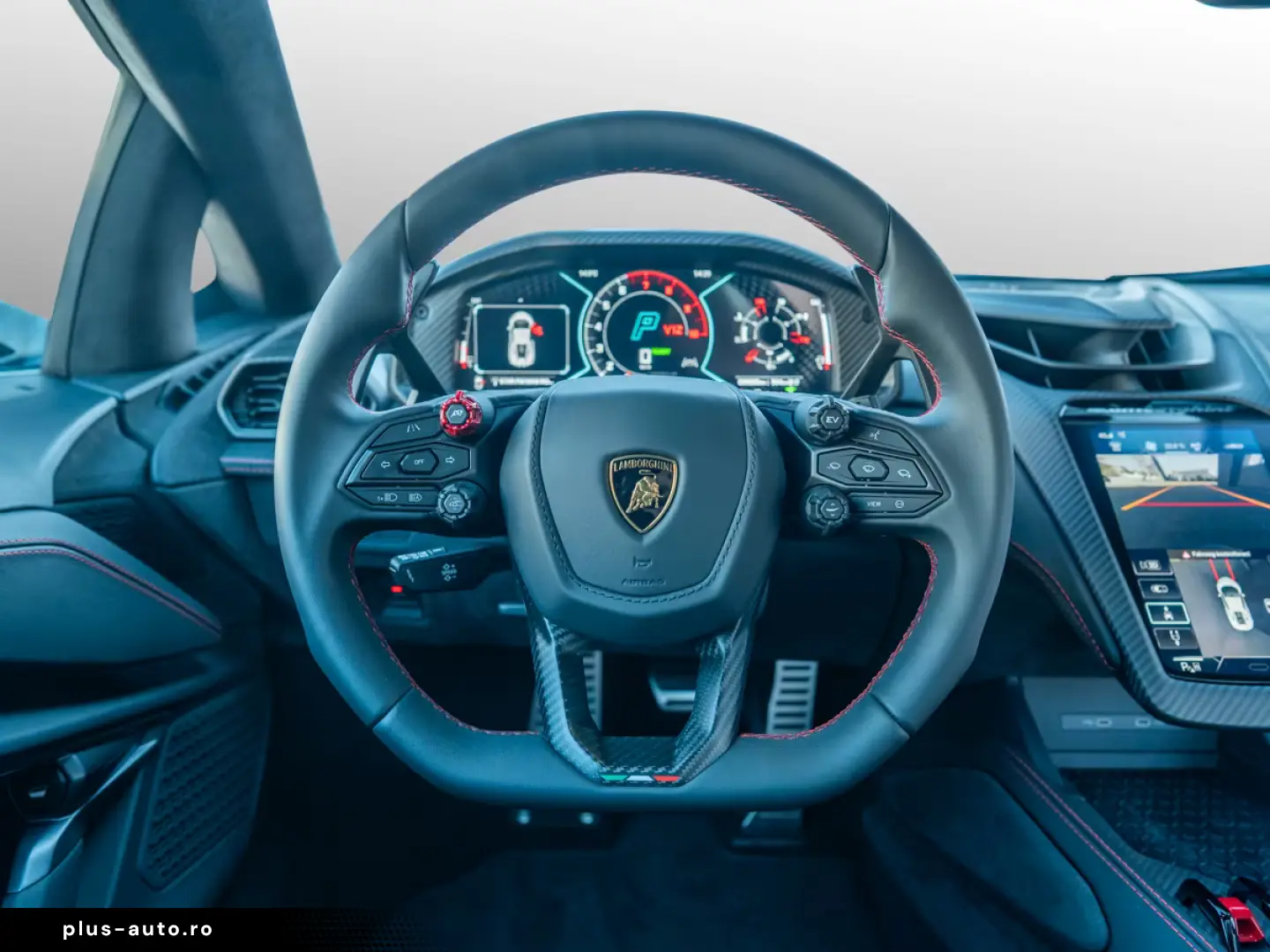 Lamborghini Revuelto