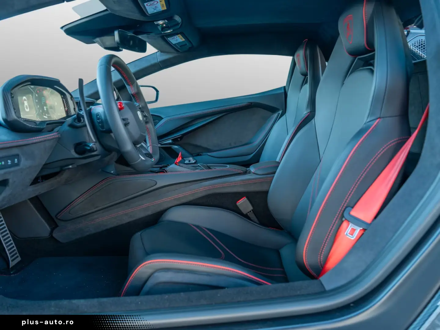 Lamborghini Revuelto