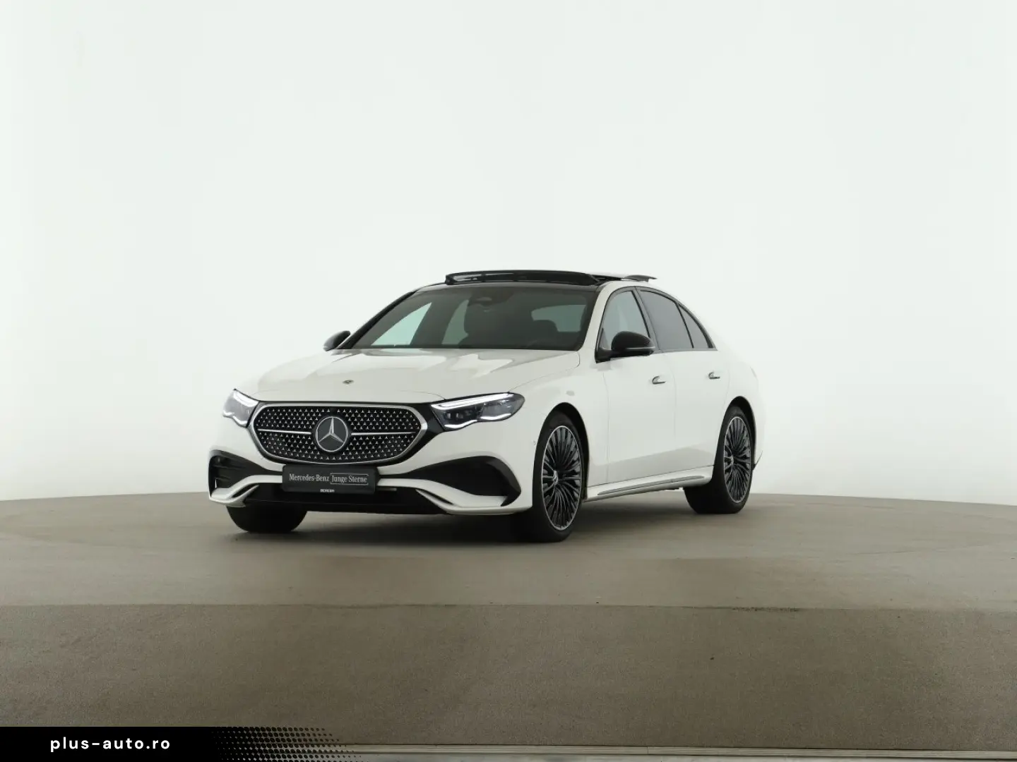 MERCEDES-BENZ E 200 AMG Night Pano Airmatic Memory 20 Zoll