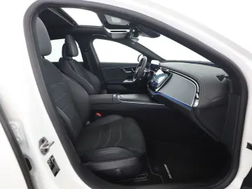 MERCEDES-BENZ E 200 AMG Night Pano Airmatic Memory 20 Zoll