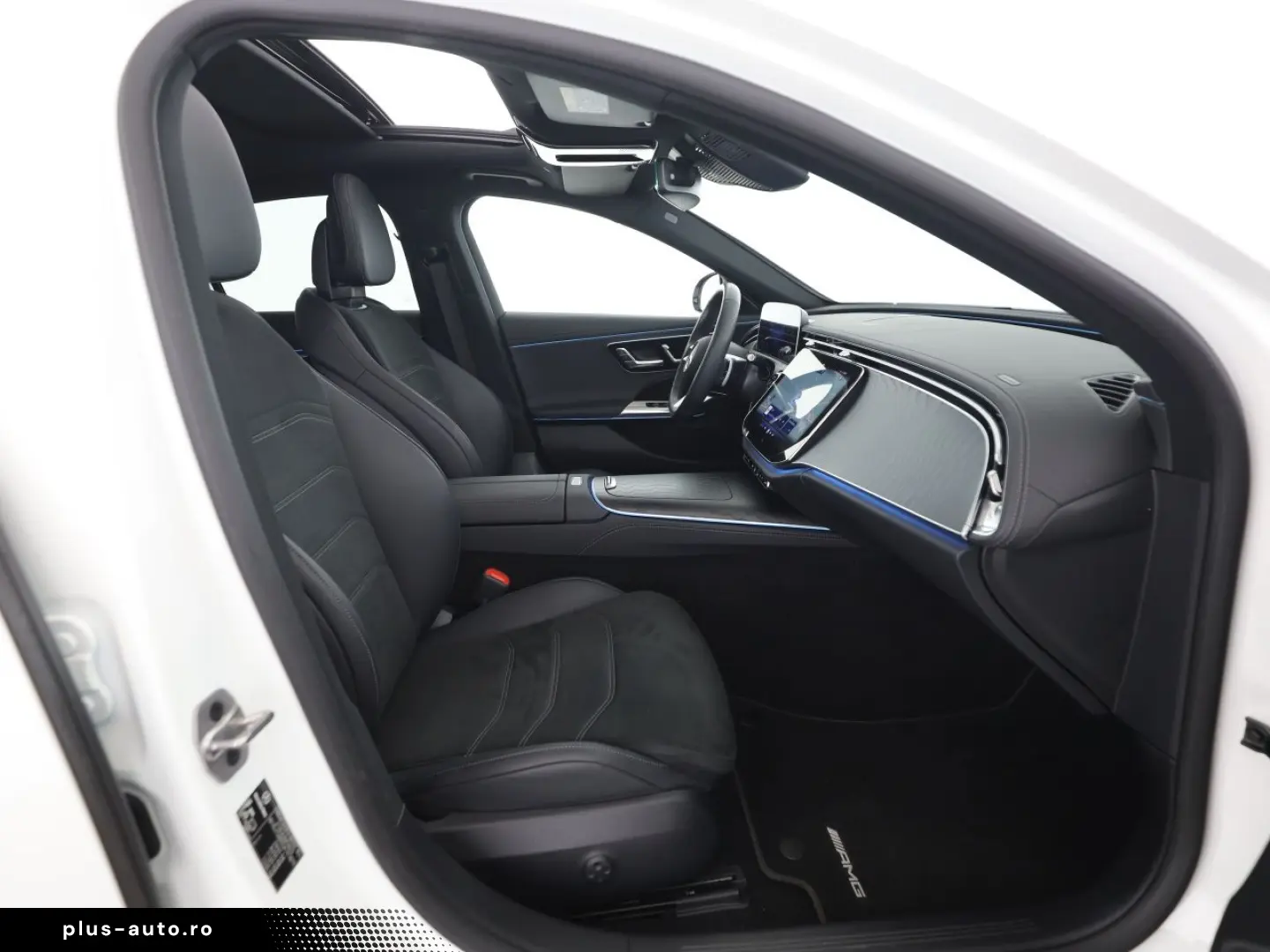 MERCEDES-BENZ E 200 AMG Night Pano Airmatic Memory 20 Zoll